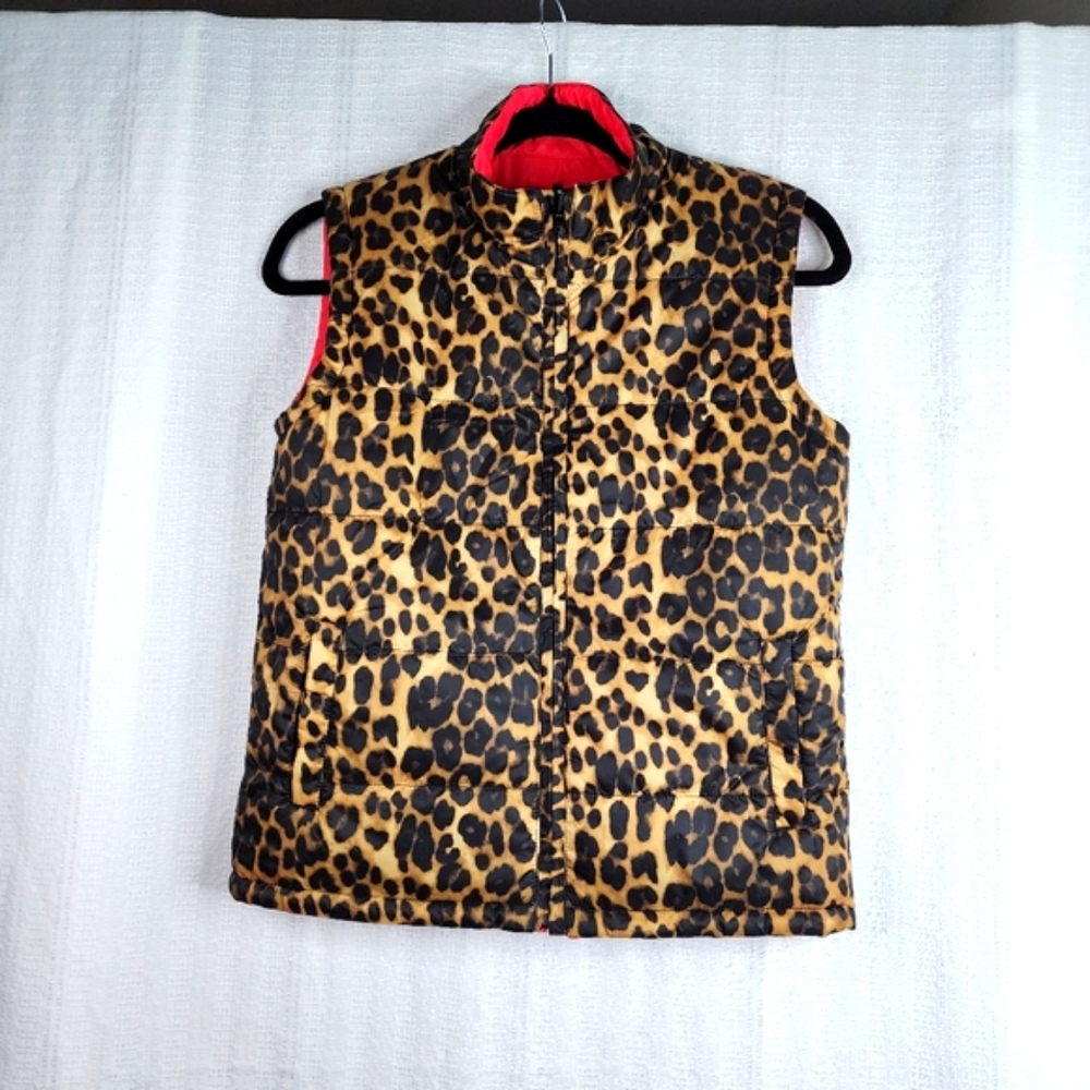 🪼EUC REVERSIBLE LEOPARD/PINK PUFFER VEST - SIZE 11/12 YRS OR XS LADIES